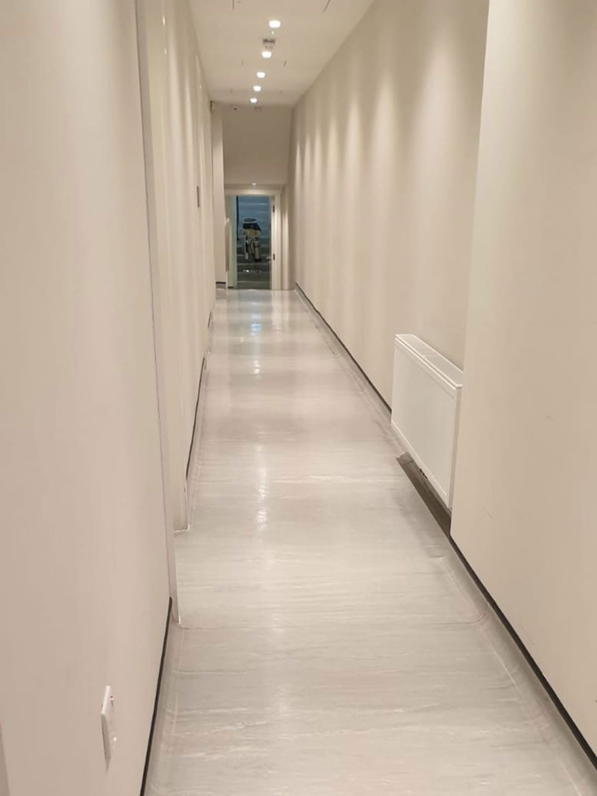 Clinico-Cleaning-Corridor-After-Photograph